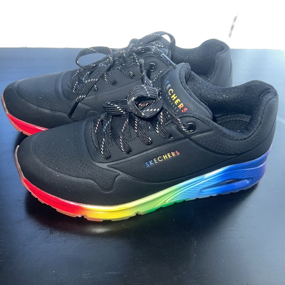 Multicolor Memory Foam Skechers . Size 6.5 - image 2